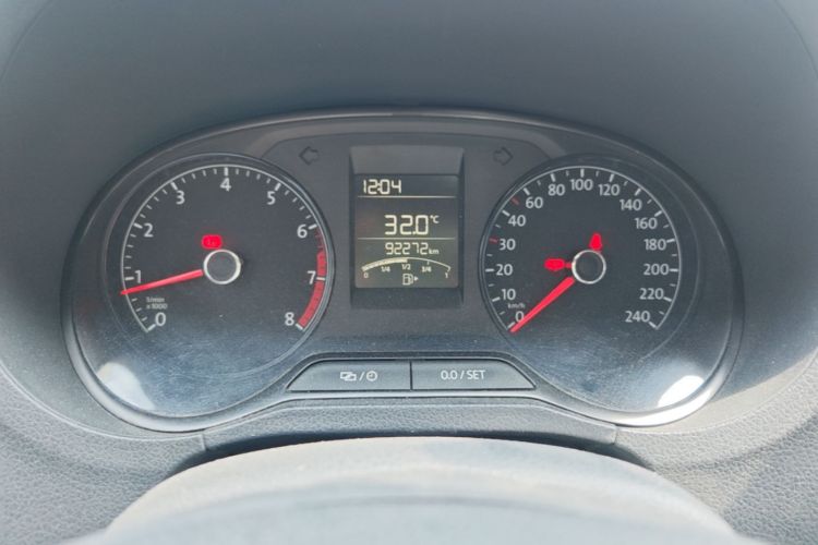 Volkswagen Polo 2016 #12 Volkswagen Polo 2016 car image #12