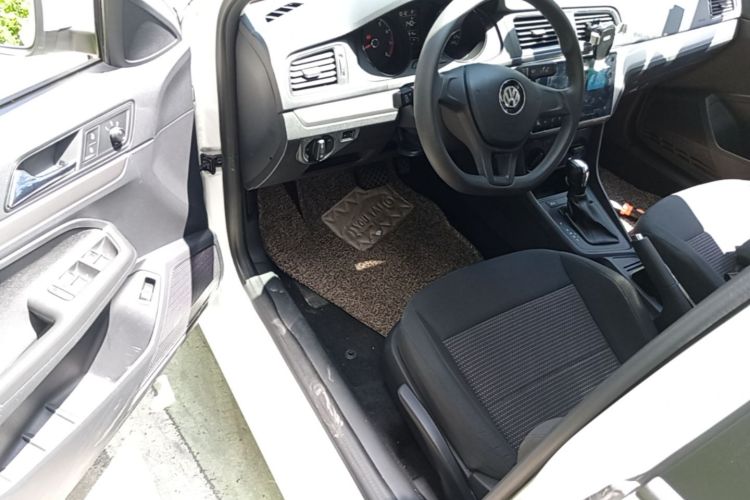 Volkswagen Lavida 2019 #16 Volkswagen Lavida 2019 car image #16
