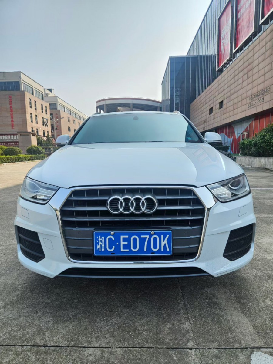 Audi Q3 2016 car image 
