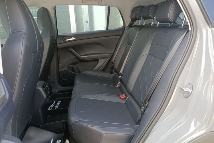Volkswagen Tharu 2025 #17 Volkswagen Tharu 2025 imagen de coche #17