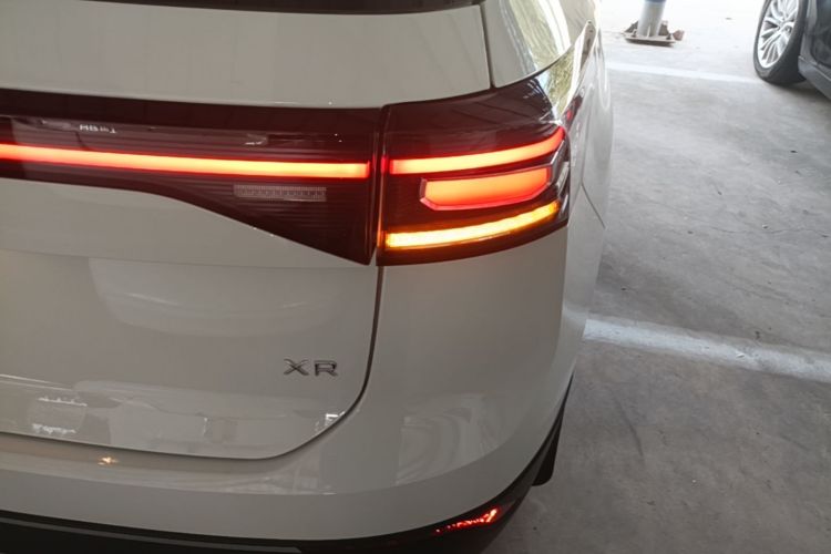 Volkswagen Tharu 2024 car image #8