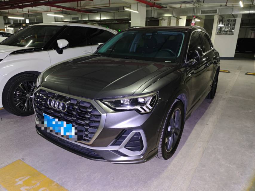 Audi Q3 2021 image de voiture 