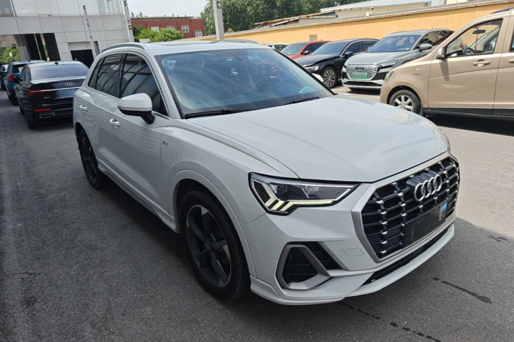 Audi Q3 2020 #6 Audi Q3 2020 car image #6