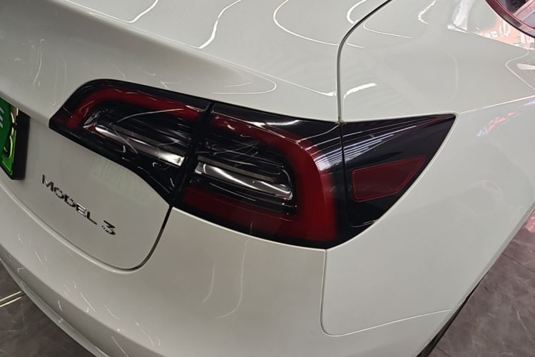 Tesla Model 3 2021 car image #8