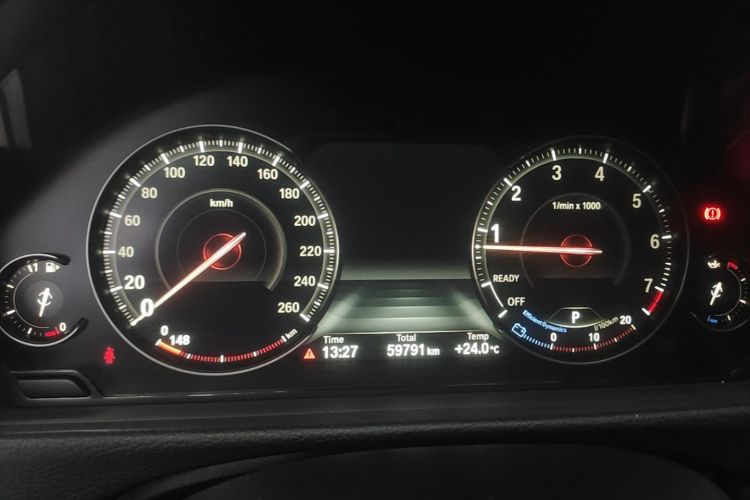 BMW 3 Series 2019 image de voiture #16