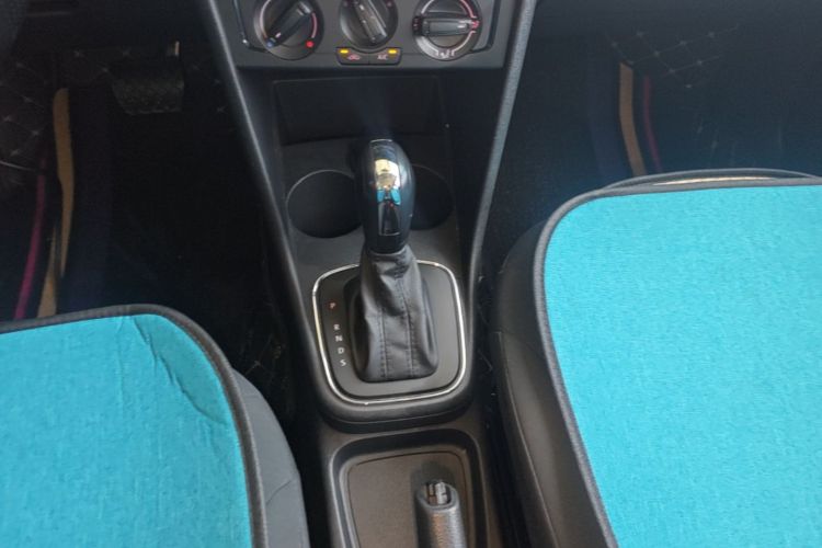 Volkswagen Polo 2019 #14 Volkswagen Polo 2019 car image #14