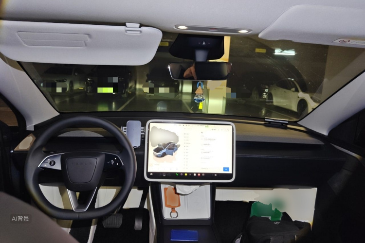 Tesla Model Y 2025 immagine di auto #11