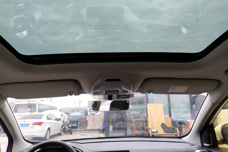 GEELY Coolray 2020 immagine di auto #20