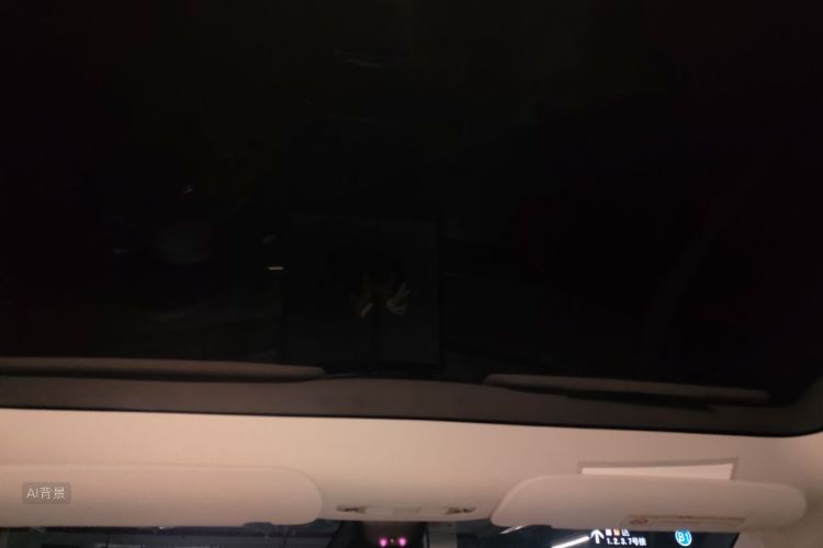 Tesla Model Y 2022 #20 Tesla Model Y 2022 car image #20