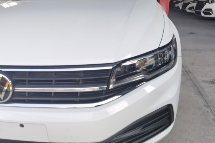 Volkswagen Bora 2021 car image #23