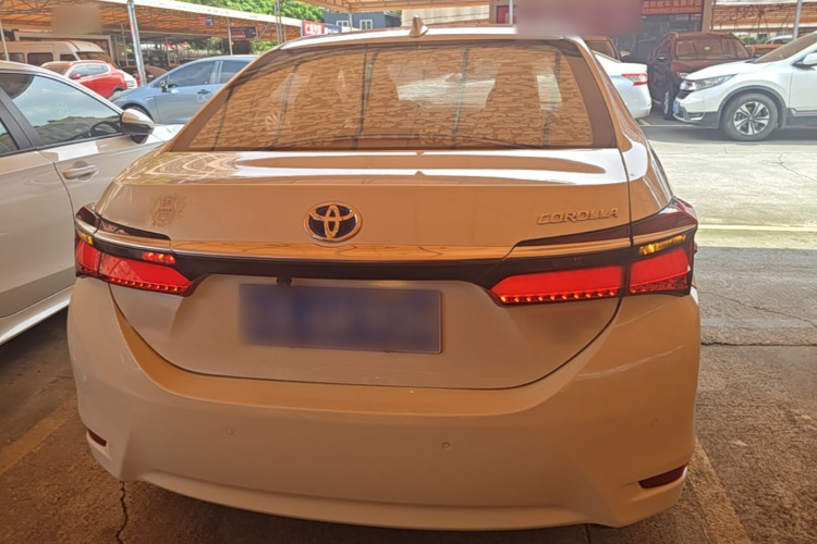 Toyota Corolla 2018 #6 Toyota Corolla 2018 car image #6