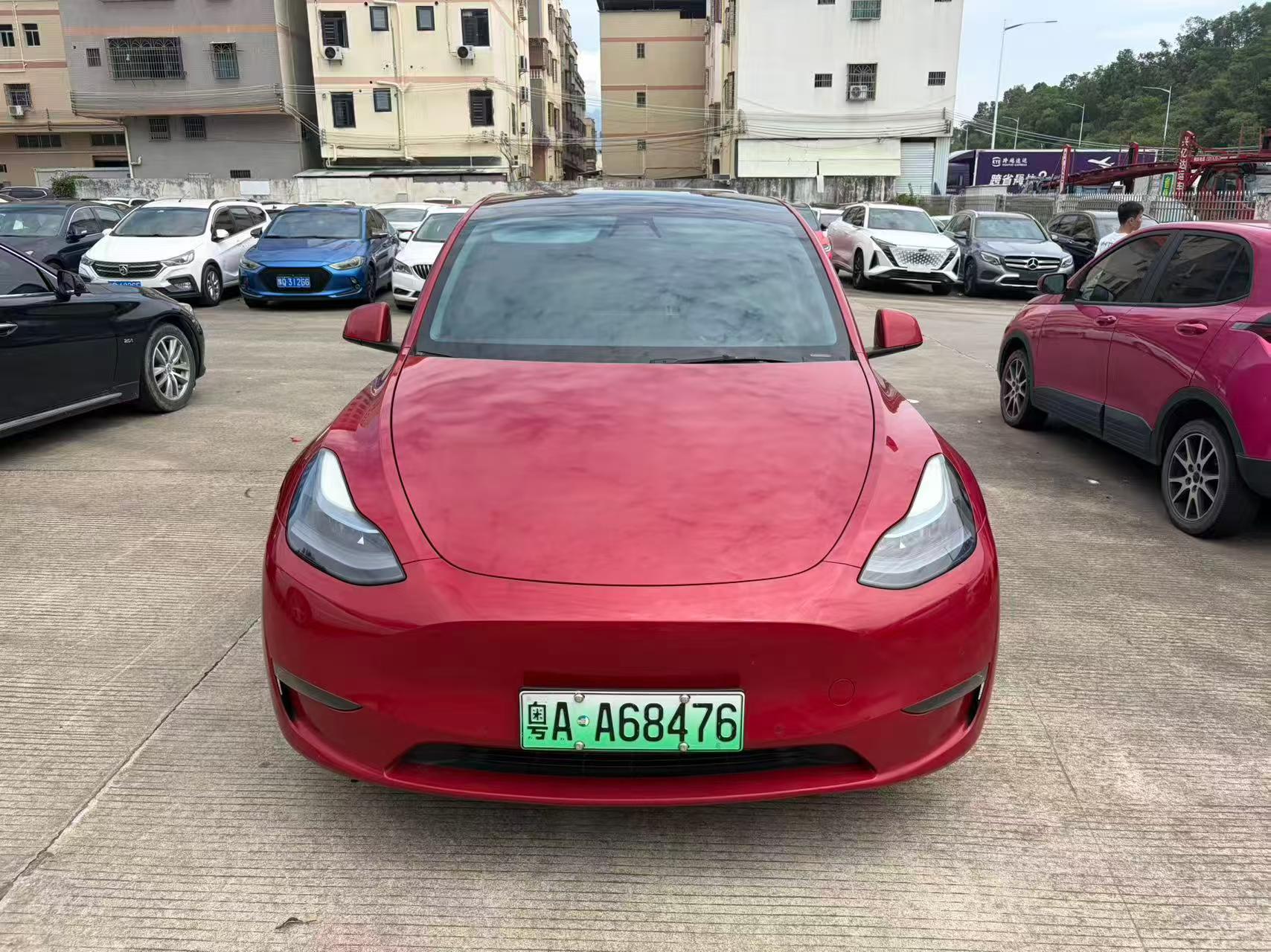 Tesla Model Y 2022 Tesla Model Y 2022 car image
