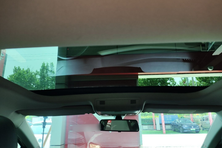 Volkswagen Polo 2019 car image #18
