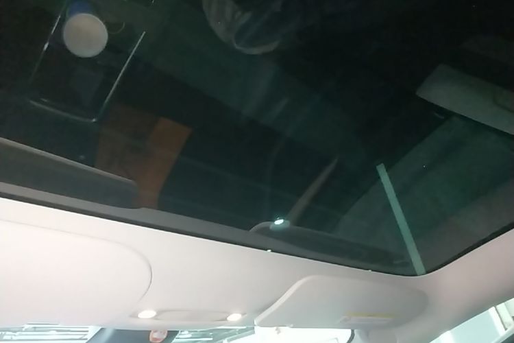 Tesla Model 3 2022 #18 Tesla Model 3 2022 car image #18
