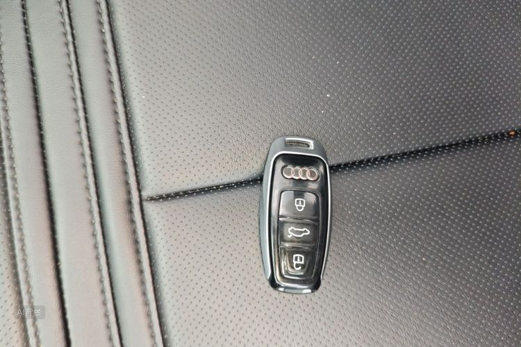 Audi Q3 2019 #10 Audi Q3 2019 immagine di auto #10
