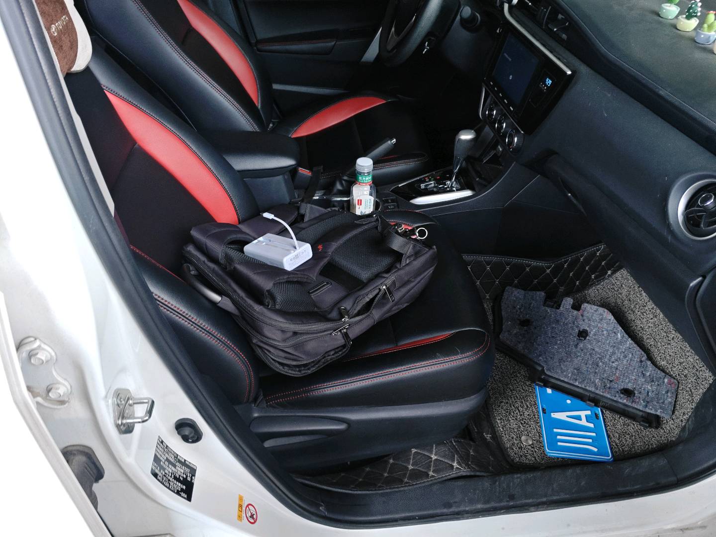 Toyota Corolla 2018 car image #14