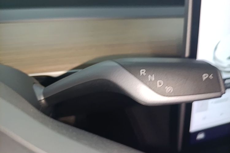 Tesla Model 3 2021 car image #14
