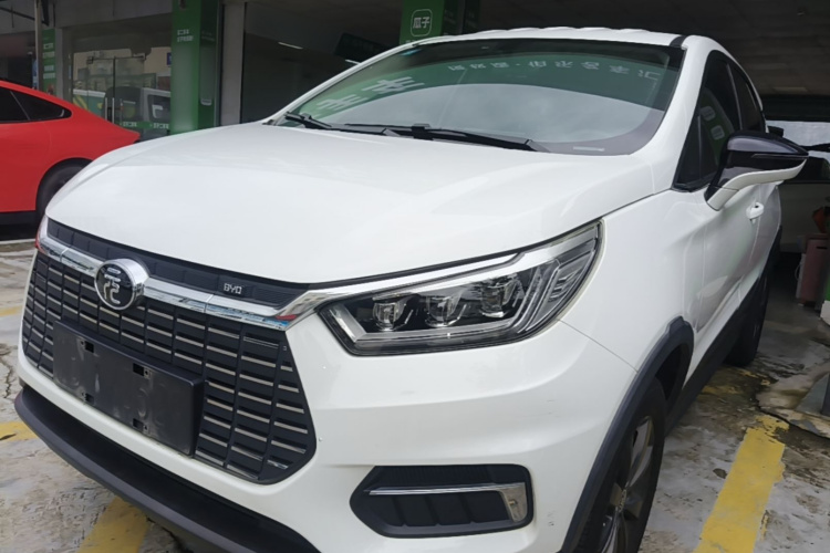 BYD Yuan New Energy 2019 #2 BYD Yuan New Energy 2019 car image #2