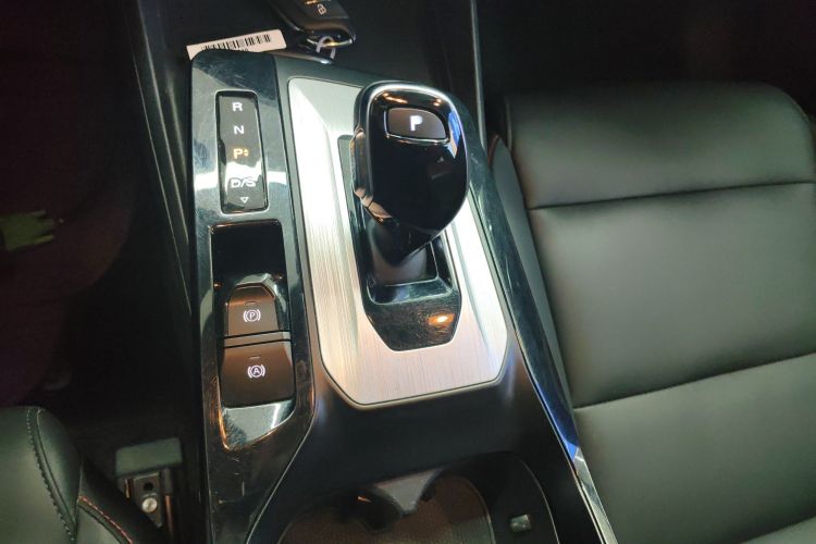 MG 5 2021 imagen de coche #19