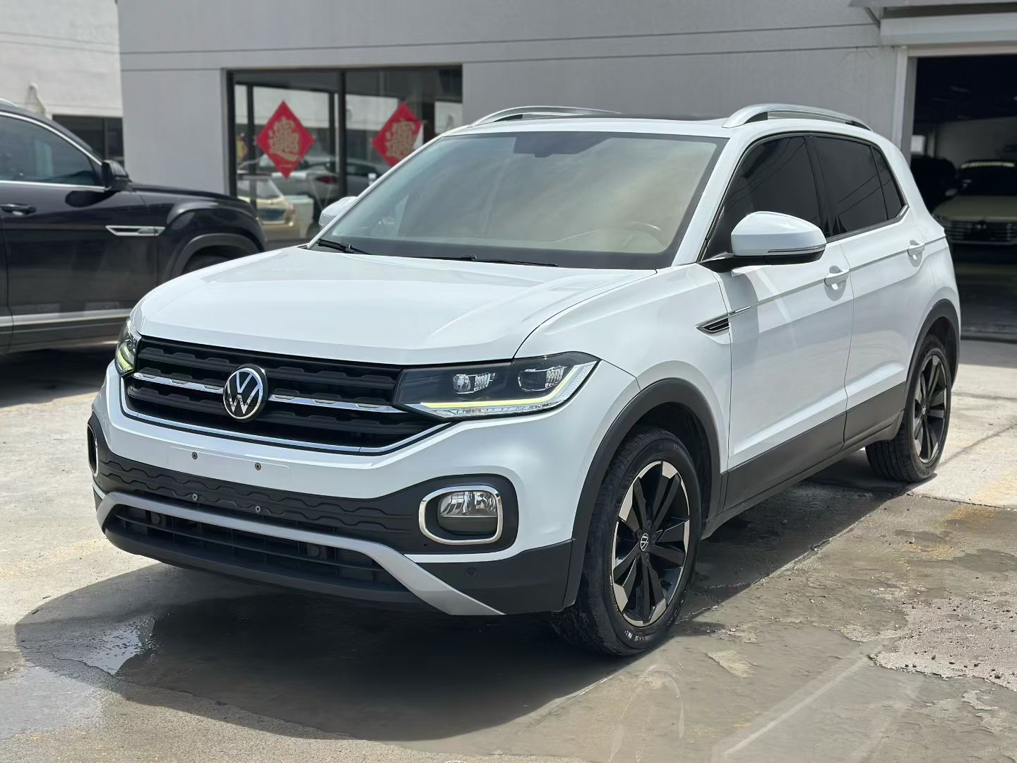 Volkswagen Tacqua 2022 car image 