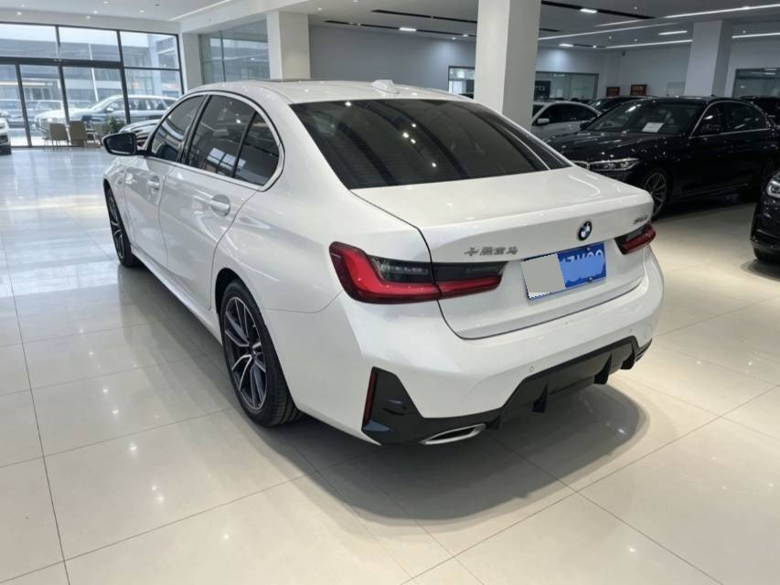 BMW 3 Series 2023 car image #3