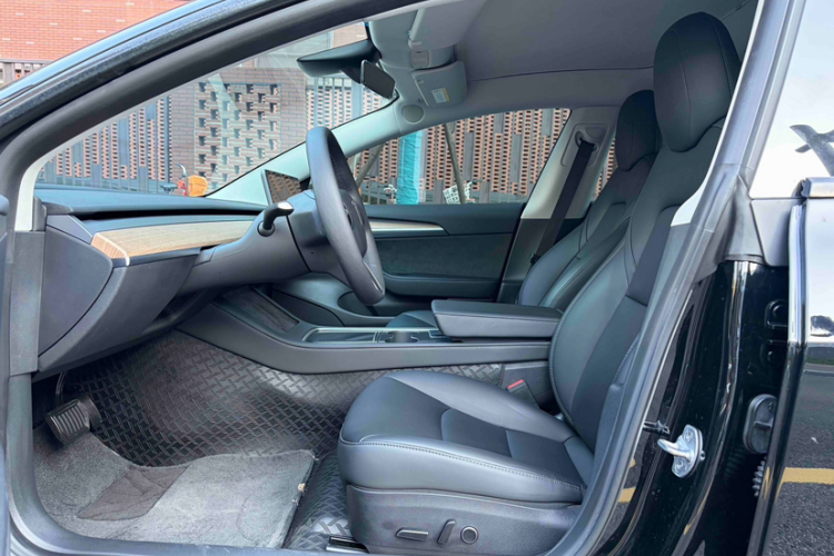 Tesla Model 3 2023 #12 Tesla Model 3 2023 car image #12