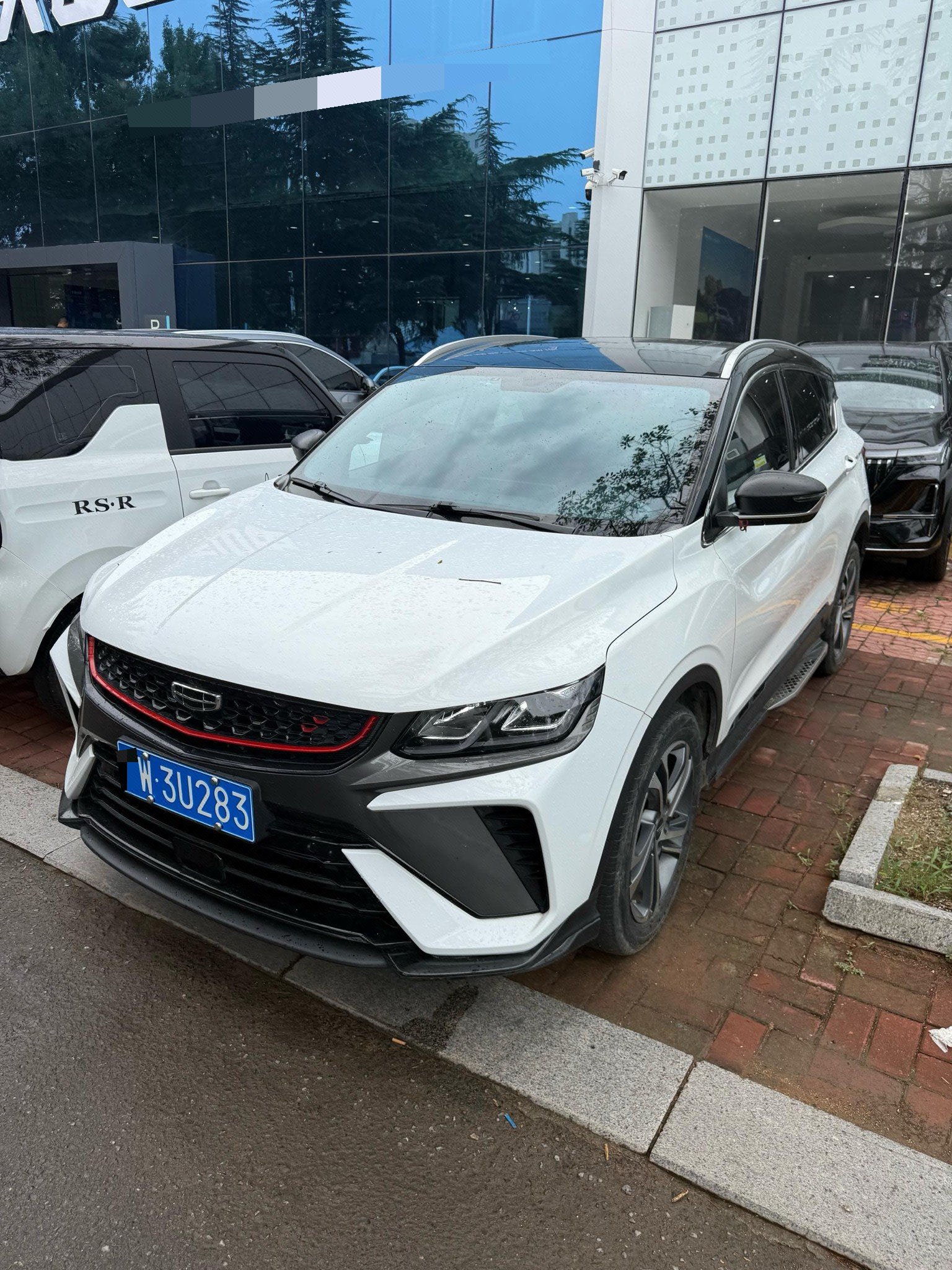GEELY Coolray 2021 GEELY Coolray 2021 car image