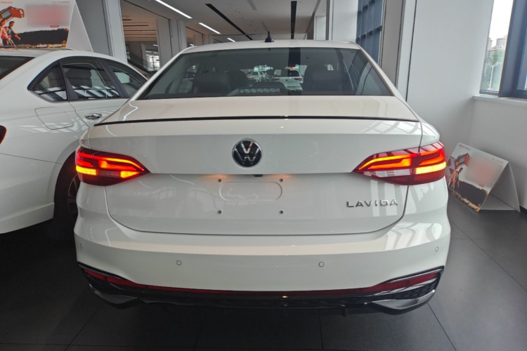 Volkswagen Lavida 2024 car image #6