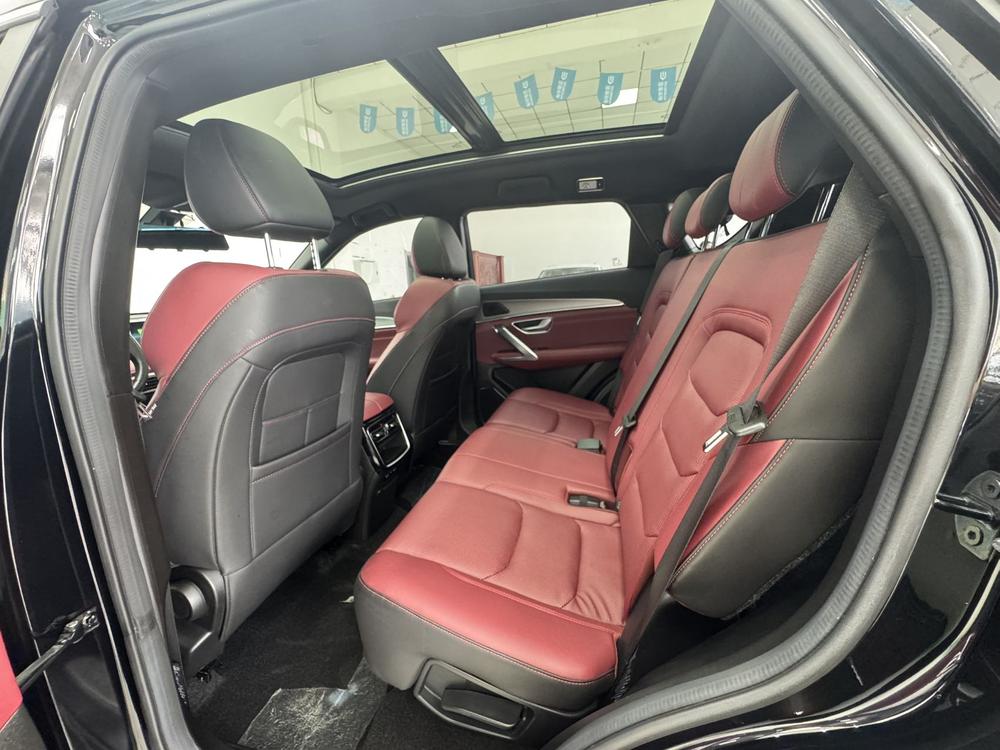Jetour X70 PLUS 2023 #16 Jetour X70 PLUS 2023 car image #16