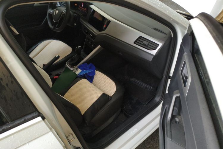 Volkswagen Polo 2024 car image #21