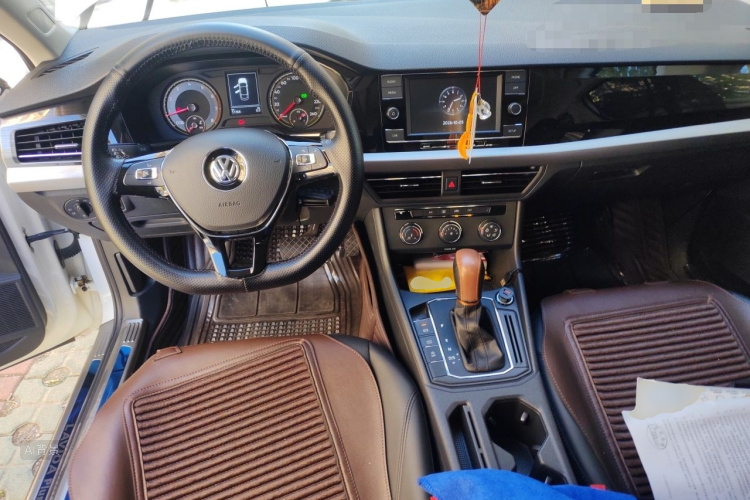 Volkswagen Lavida 2019 #11 Volkswagen Lavida 2019 car image #11
