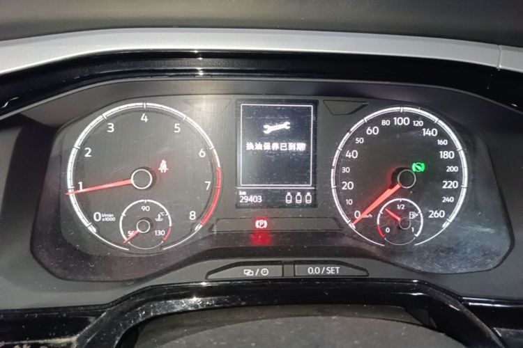 Volkswagen Polo 2022 car image #12