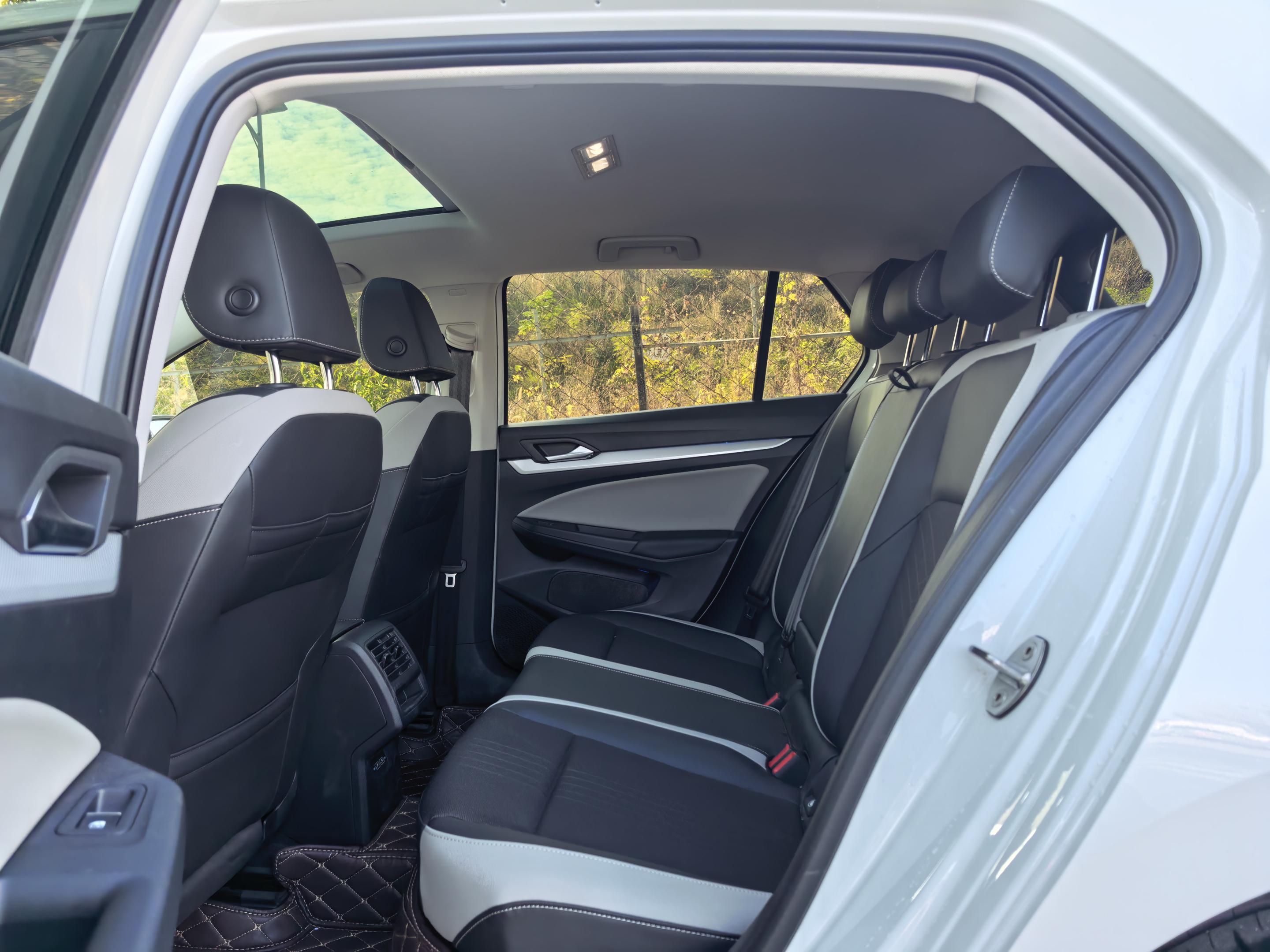 2020 #10 2020 car image #10