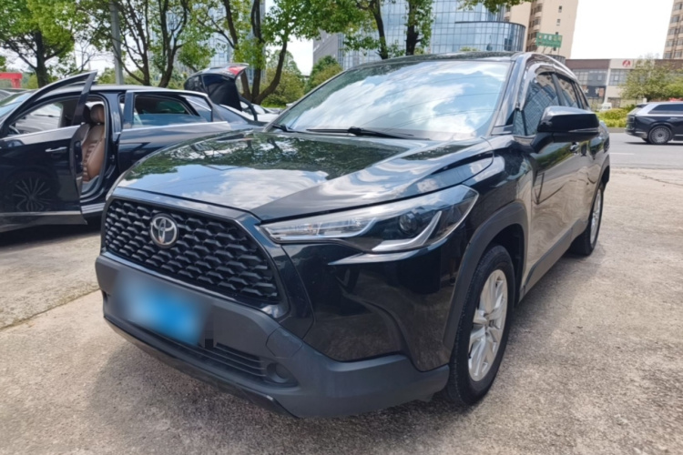Toyota Corolla Cross 2023 car image #2