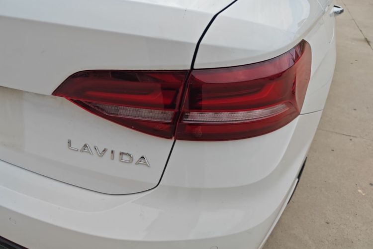 Volkswagen Lavida 2023 car image #8