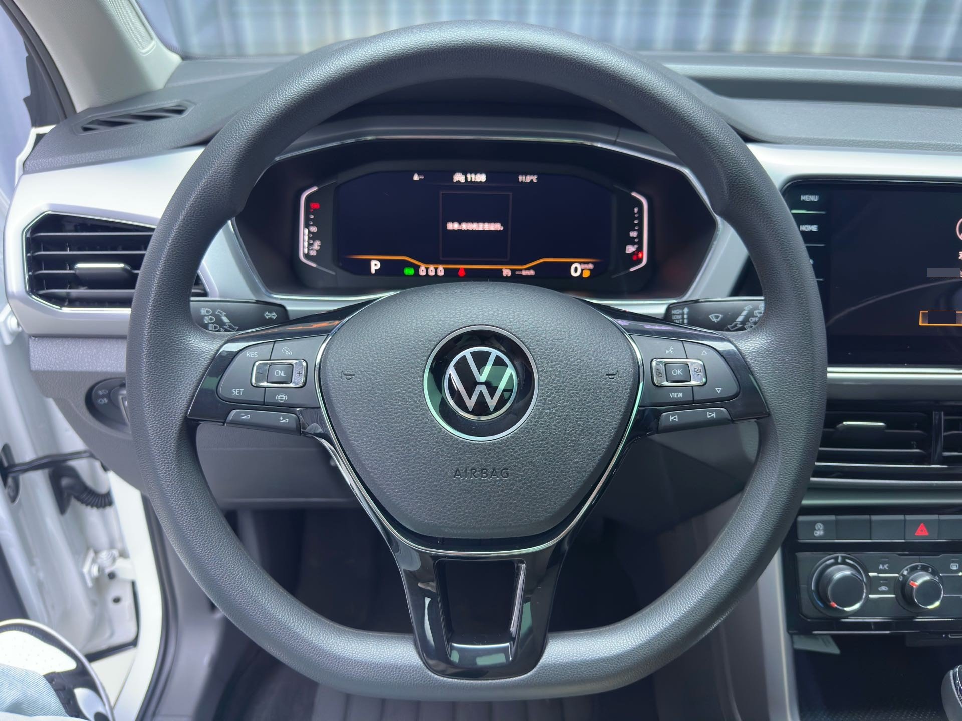 Volkswagen T-Cross 2022 #12 Volkswagen T-Cross 2022 car image #12