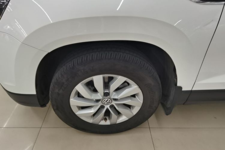 Volkswagen Tharu 2019 car image #9