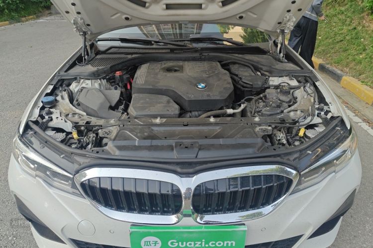BMW 3 Series 2020 #22 BMW 3 Series 2020 car image #22