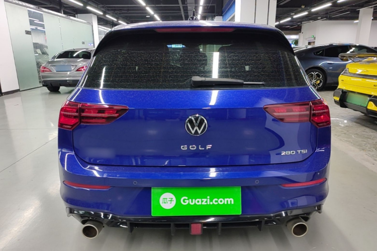 Volkswagen Golf 2022 car image #6