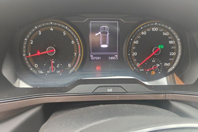 Volkswagen Tharu 2021 image de voiture #8