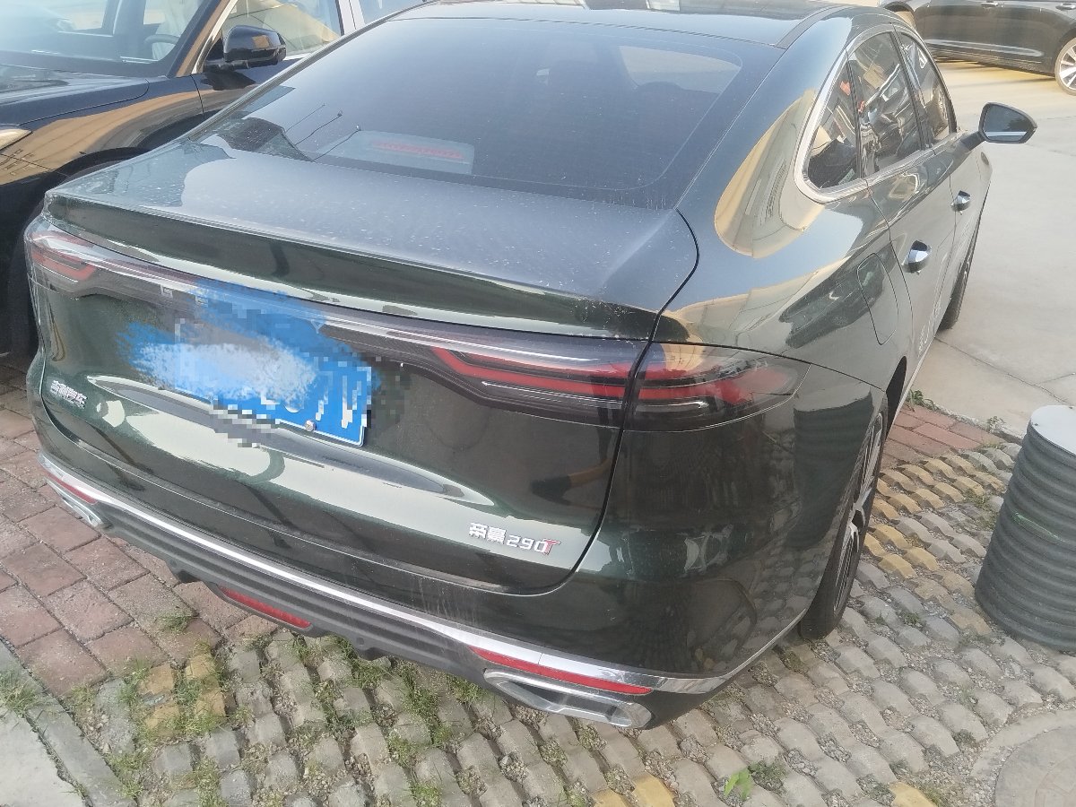 GEELY Emgrand 2025 car image #9