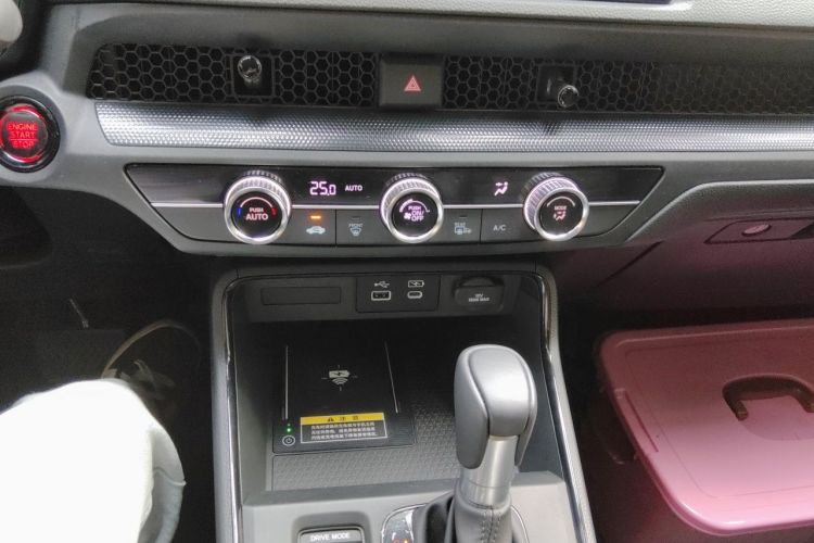 Honda CR-V 2025 car image #13