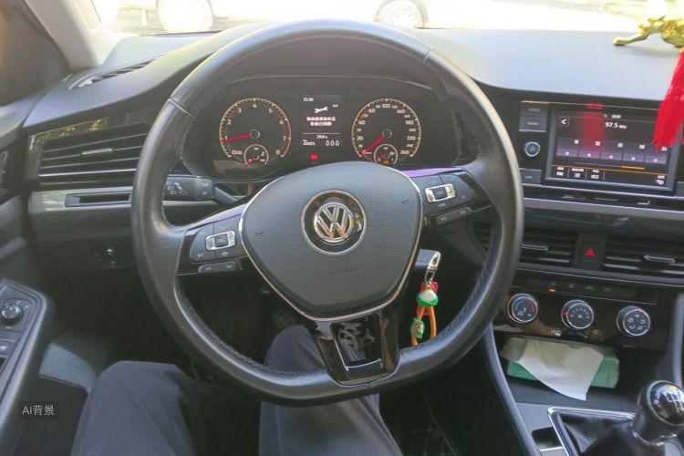 Volkswagen Bora 2019 car image #12