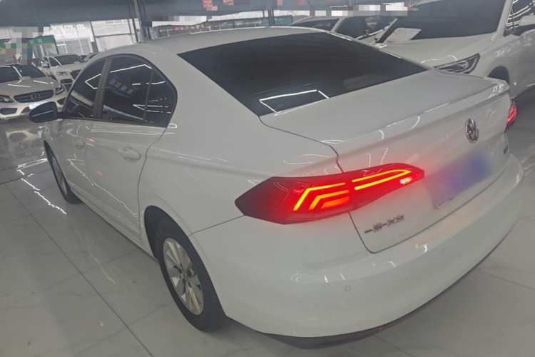 Volkswagen Bora 2020 صورة سيارة #5