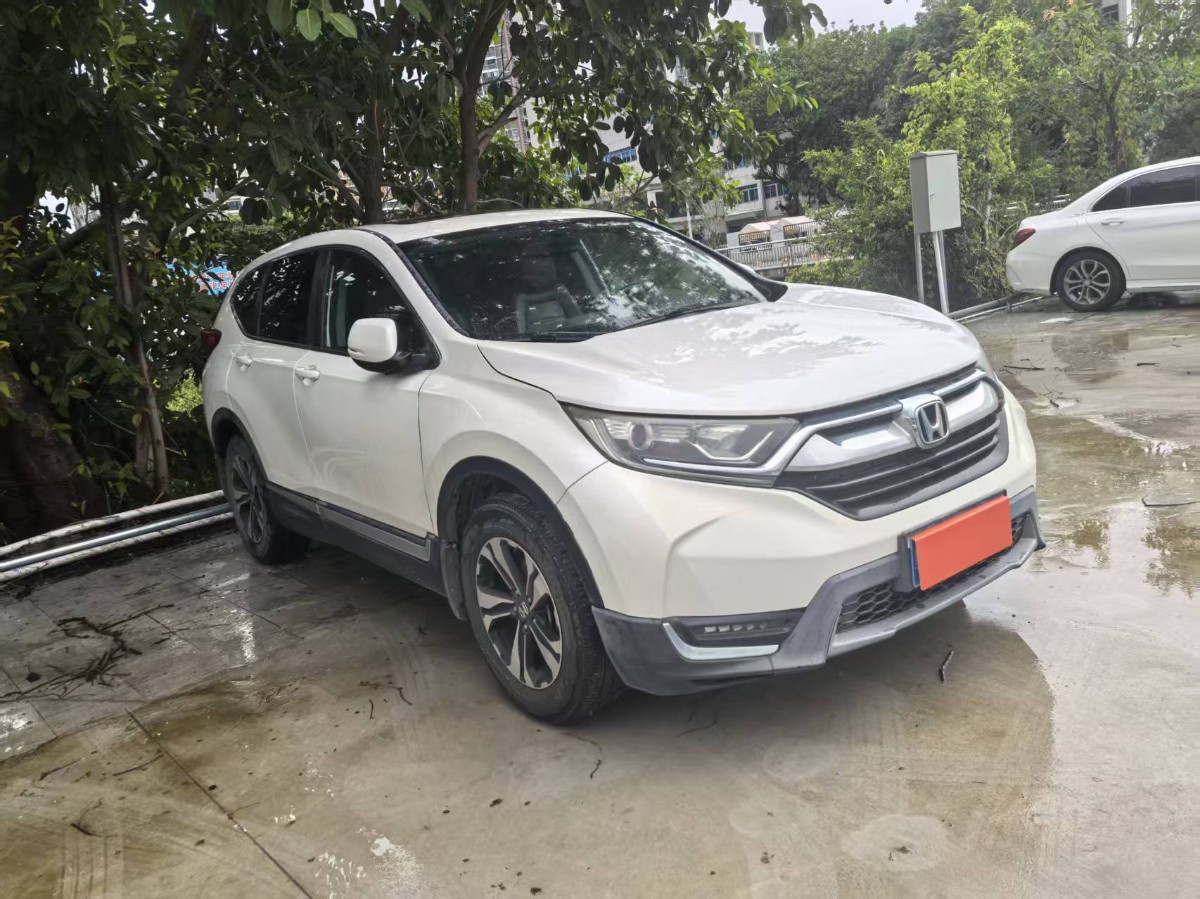 Honda CR-V 2018 car image #3