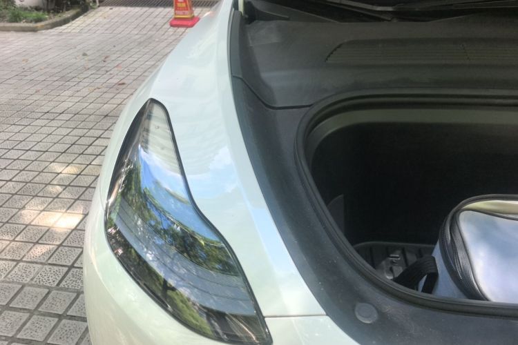Tesla Model Y 2022 #22 Tesla Model Y 2022 car image #22