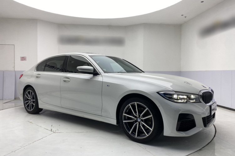 BMW 3 Series 2020 #4 BMW 3 Series 2020 car image #4