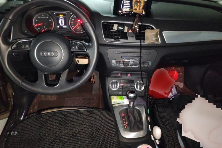 Audi Q3 2015 صورة سيارة #11