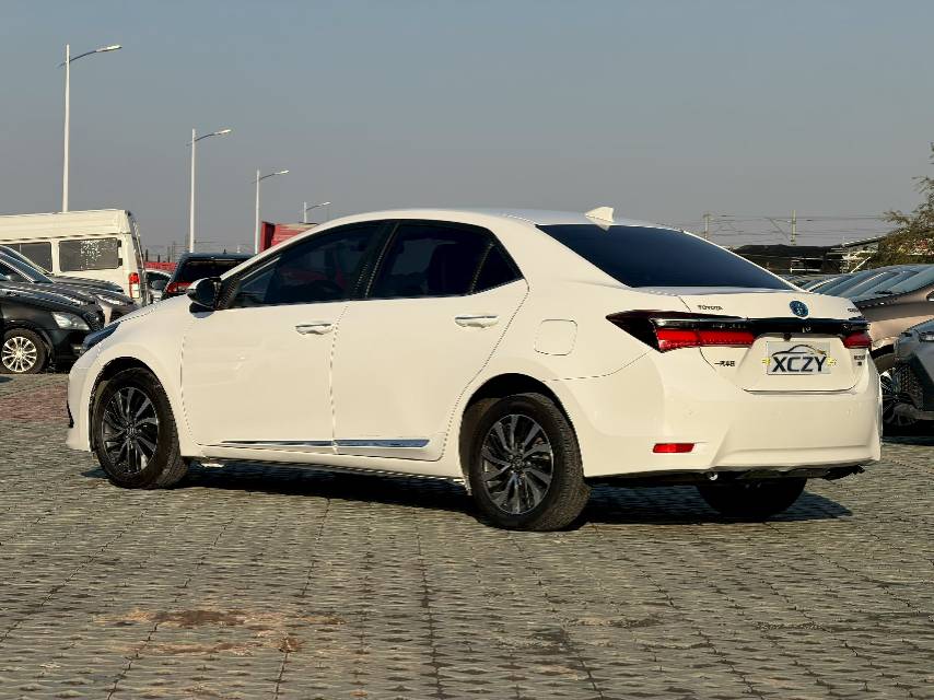 Toyota Corolla 2018 #9 Toyota Corolla 2018 صورة سيارة #9