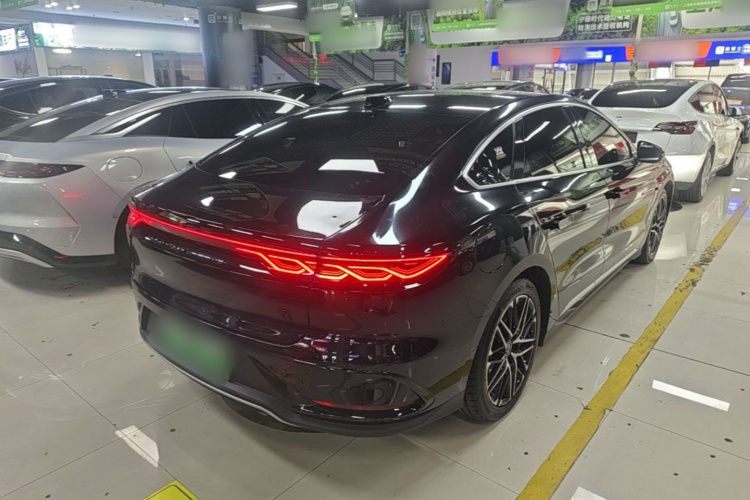 BYD Han 2025 #7 BYD Han 2025 car image #7